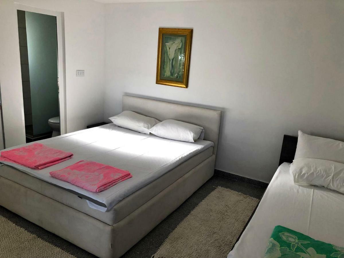 Apartments Lukrecia Neum Luaran gambar