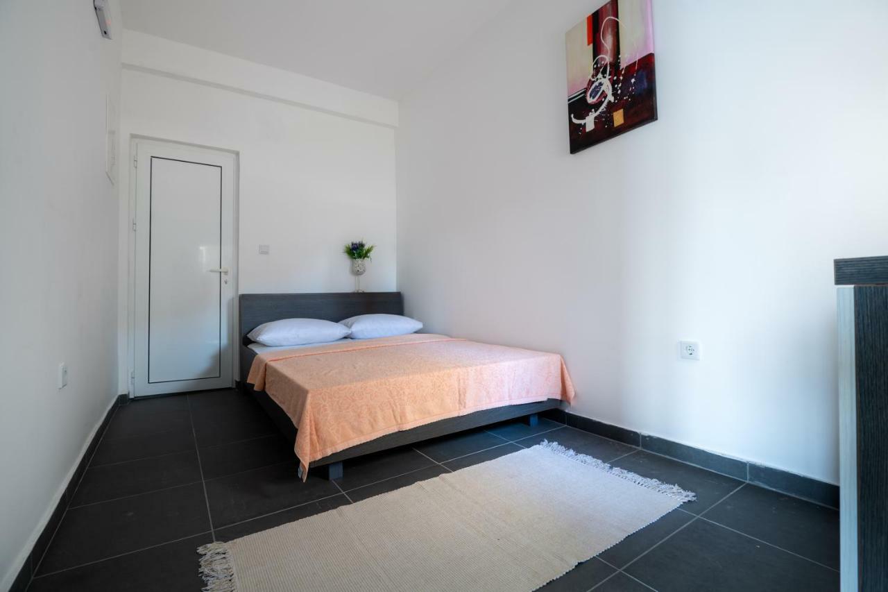 Apartments Lukrecia Neum Luaran gambar